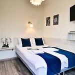 Alka Guest house 3*