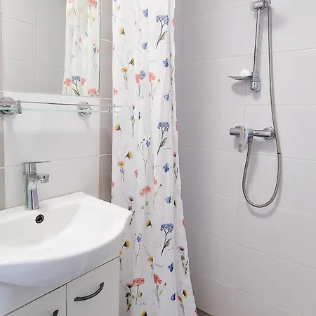 Alka Guest house 3*